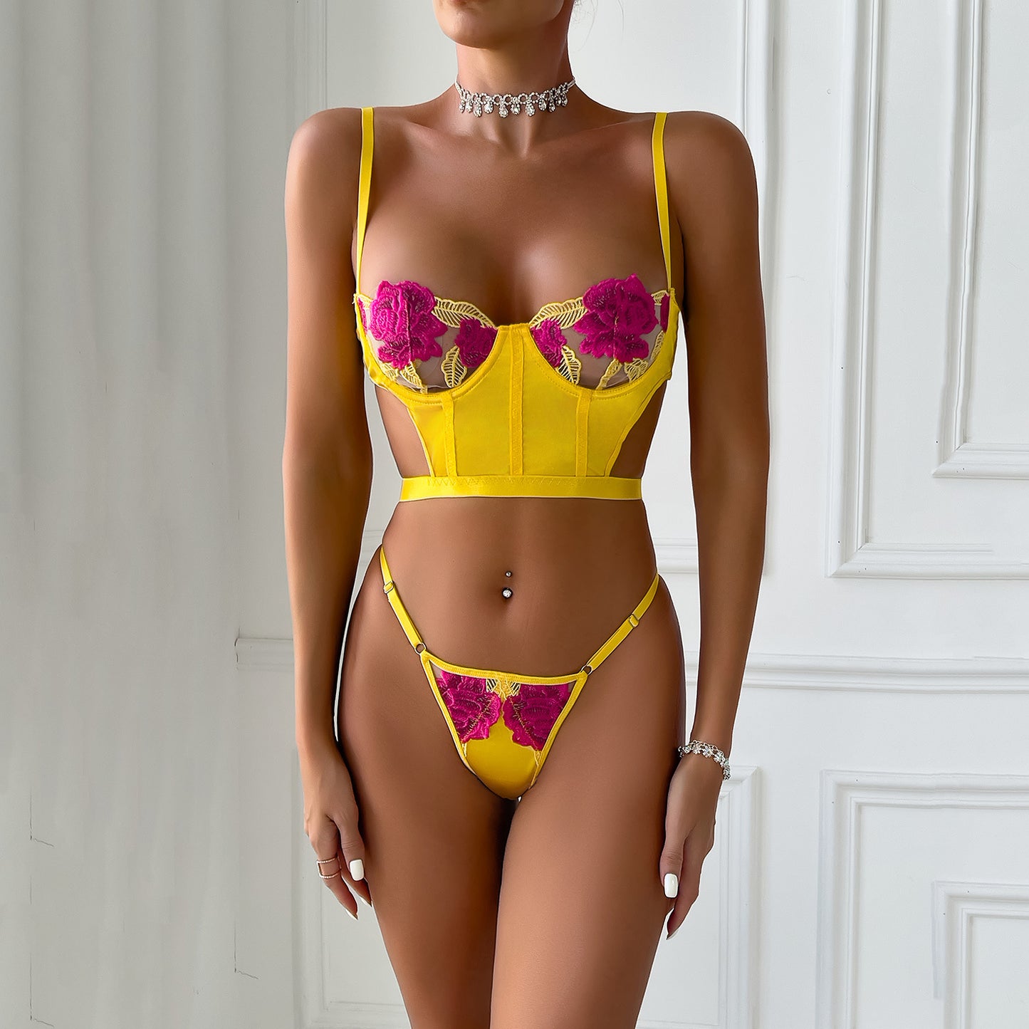 Hot selling erotic lingerie flower sexy set embroidered two-piece set