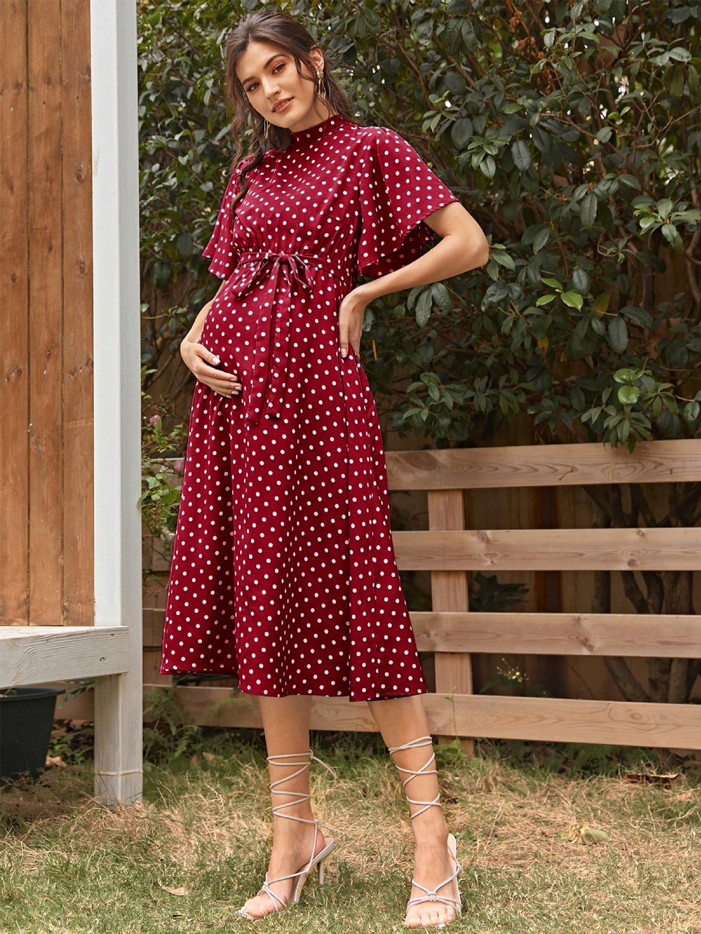 Maternity dress with straps