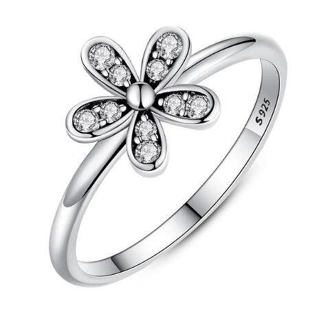 BAMOER Elegant 925 Sterling Silver Dazzling Daisy Flower Ring